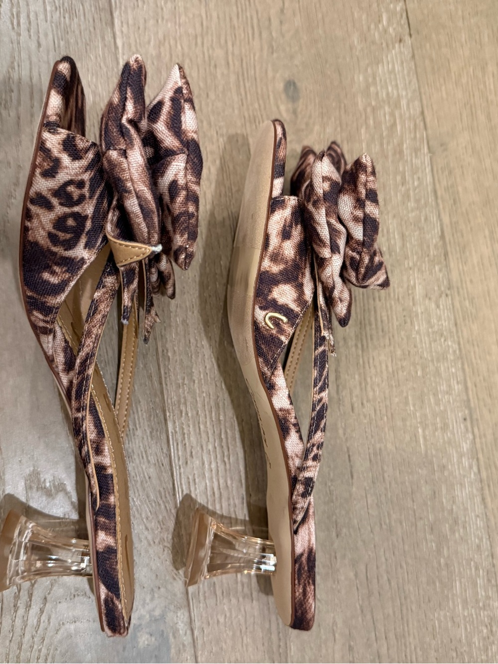 Circus by Sam Edelman Natalina Leopard-Print Bow Slide Heel Sandals Mules Sz 7.5 - Picture 3 of 5